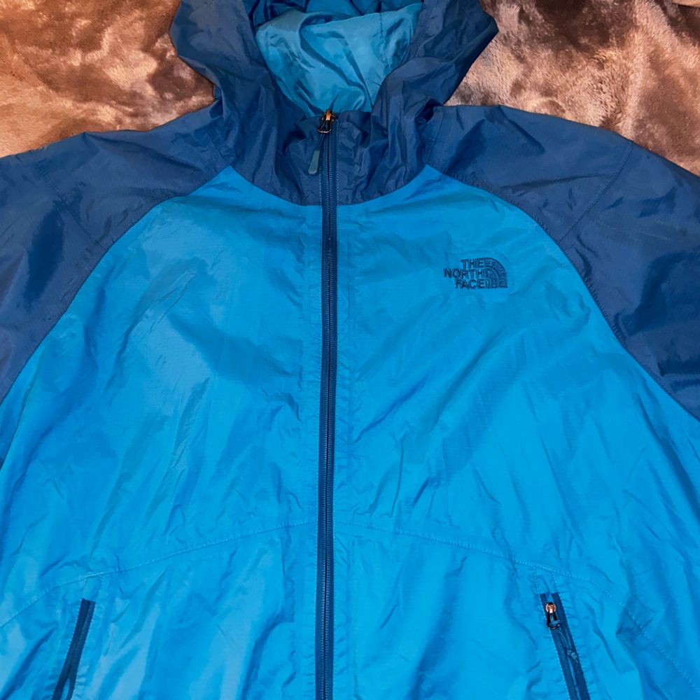 THE NORTHFACE WATERPROOF/ WINDBREAKER